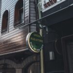 Google prueba poner tus fotos antes que el nombre: qué hacer ya